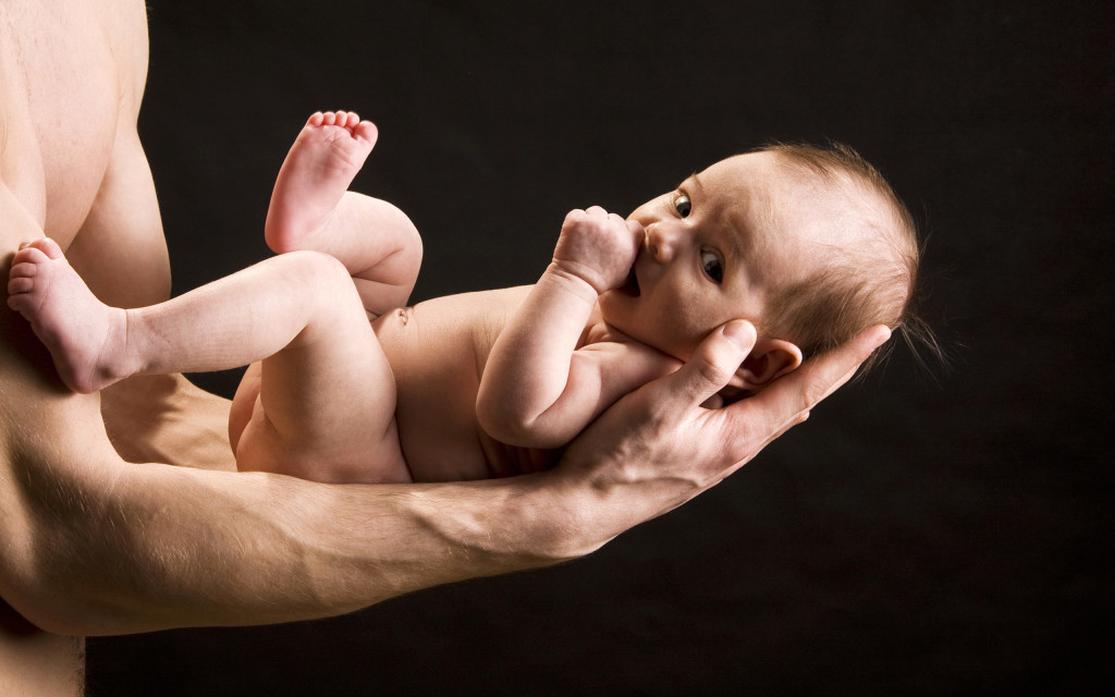Cute Baby 05 Wallpaper